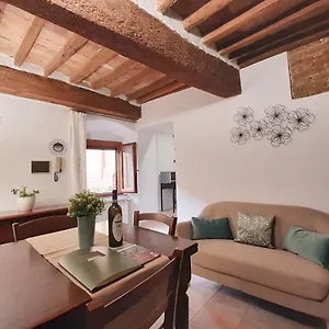  Apartment Vernaccia